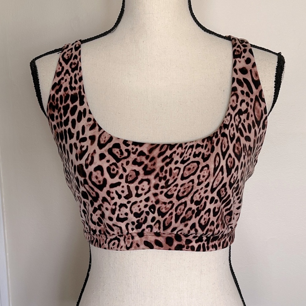 Victoria's Secret Incredible Essential Strappy Back Bra Leopard Print
